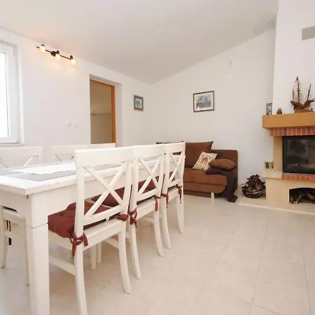 Vakantiehuis House Mare Kaštel Novi