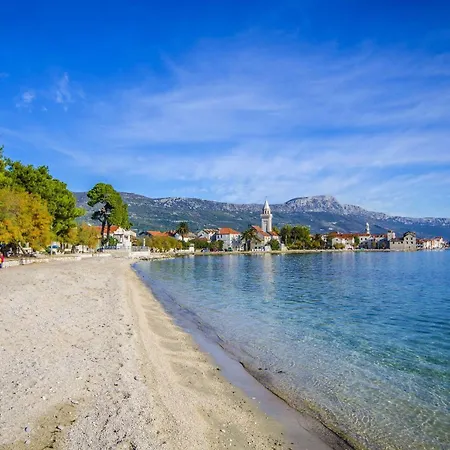 Сasa de vacaciones House Mare Kaštel Novi