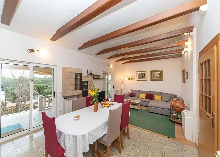 House Mare Kaštel Novi