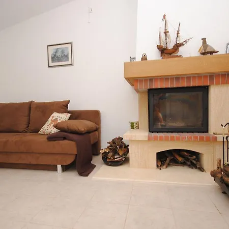 House Mare Kaštel Novi