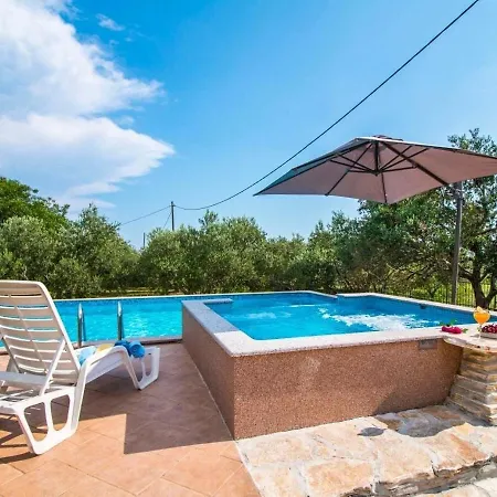 Holiday home Mare - Open Pool And Pool For Children Kastel Novi